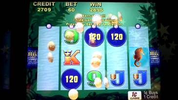 Free Slots Queen of Atlantis